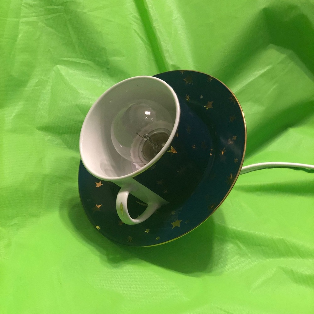 Teacup pendant light